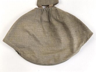 1.Weltkrieg, feldgrauer Überzug Modell 1915 ( zweiteilig )  für eine Pickelhaube . Guter Zustand, selten