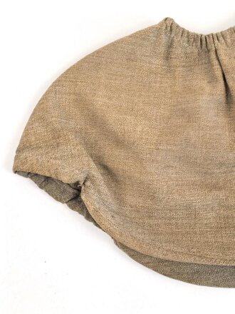 1.Weltkrieg, feldgrauer Überzug Modell 1915 ( zweiteilig )  für eine Pickelhaube . Aussen etwas ausgeschossen, das Oberteil fehlt