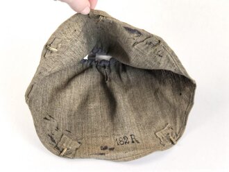 1.Weltkrieg, feldgrauer Überzug für eine Pickelhaube für Mannschaften. Kammerstück sächsisches Infanterie Regiment 182. getragenes Stück