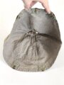 1.Weltkrieg, feldgrauer Überzug für eine Pickelhaube für Mannschaften. Relativ " helle" Ausführung, ungetragen, mit Herstellerstempel
