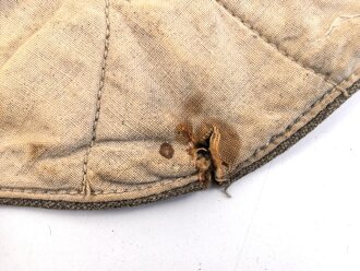 1.Weltkrieg, wendbarer - feldgrau/ weißer - Überzug für eine Pickelhaube für Mannschaften . Stark getragenes Stück. Rarität