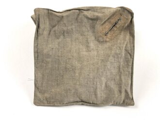 1.Weltkrieg, feldgrauer Überzug für eine Tschapka. Kammerstück Ulanen Regiment 3, datiert 1914. Guter Zustand