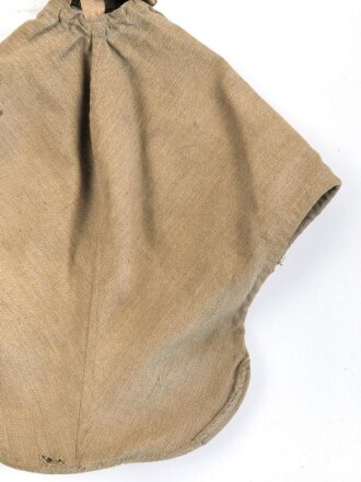 1.Weltkrieg, feldgrauer Überzug für einen  Helm der Kürassiere oder Jäger zu Pferd. Getragenes Stück in gutem Gesamtzustand