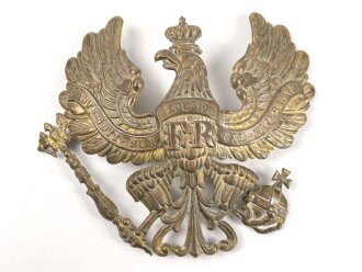 Preußen, Emblem für eine Pickelhaube für Mannschaften. Messing vergoldet, Befestigungsabstand etwa 81mm