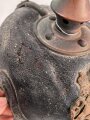 Bayern, Pickelhaube als Dachbodenfund. Ungereinigtes Stück mit guter Sustanz