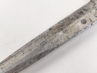 Kampfmesser / Stiefelmesser Wehrmacht. Hersteller "Fabrik Marke  PUMA Solingen" Scheide fehlt, Klingenspitze abgebrochen