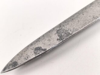 Kampfmesser / Stiefelmesser Wehrmacht. Hersteller "PUMA Solingen" Scheide fehlt