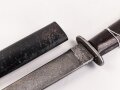 Kampfmesser / Stiefelmesser Wehrmacht. Hersteller "PUMA Solingen" Scheide Originallack