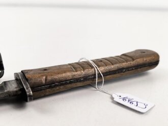 Kampfmesser / Stiefelmesser Wehrmacht. "Bowieklinge" Scheide Originallack