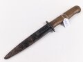 Kampfmesser / Stiefelmesser Wehrmacht. "Bowieklinge" Scheide Originallack