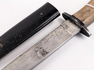 Kampfmesser / Stiefelmesser Wehrmacht. "Bowieklinge" Scheide Originallack