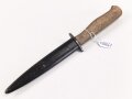 Kampfmesser / Stiefelmesser Wehrmacht. "Bowieklinge" Scheide Originallack