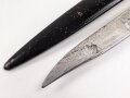 Kampfmesser / Stiefelmesser Wehrmacht. "Bowieklinge" Scheide Originallack