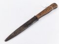 Kampfmesser / Stiefelmesser Wehrmacht. Hersteller " E. & F. Hörster Solingen" ,  Scheide Originallack