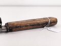 Kampfmesser / Stiefelmesser Wehrmacht. Hersteller " E. & F. Hörster Solingen" ,  Scheide Originallack