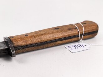 Kampfmesser / Stiefelmesser Wehrmacht. "Bowieklinge" Scheide Originallack