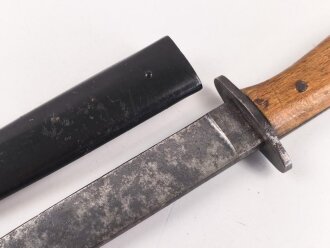 Kampfmesser / Stiefelmesser Wehrmacht. "Bowieklinge" Scheide Originallack