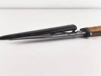 Kampfmesser / Stiefelmesser Wehrmacht. "Bowieklinge" Scheide Originallack