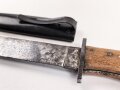 Kampfmesser / Stiefelmesser Wehrmacht. "Bowieklinge" Scheide Originallack