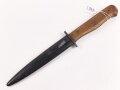 Kampfmesser / Stiefelmesser Wehrmacht. "Bowieklinge" Scheide Originallack