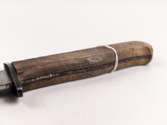 Kampfmesser / Stiefelmesser Wehrmacht. "Bowieklinge" Scheide Originallack