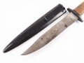 Kampfmesser / Stiefelmesser Wehrmacht. "Bowieklinge" Scheide Originallack