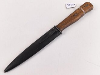 Kampfmesser / Stiefelmesser Wehrmacht. Hersteller...