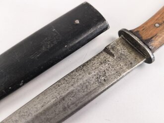 Kampfmesser / Stiefelmesser Wehrmacht. Hersteller "Eickhorn Solingen" ,  Scheide Originallack