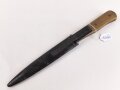 Kampfmesser / Stiefelmesser Wehrmacht. Leicht beschliffene Klinge,  Scheide Originallack