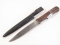Kampfmesser / Stiefelmesser Wehrmacht. "Bowieklinge" Scheide Originallack