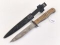 Kampfmesser / Stiefelmesser Wehrmacht. "Bowieklinge" Scheide Originallack, sehr seltene " Belederung" aus Chelluloid