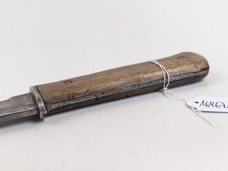 Kampfmesser / Stiefelmesser Wehrmacht. Hersteller " TIGER Solingen" Scheide fehlt