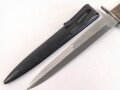 Kampfmesser / Stiefelmesser Luftwaffe. Saubere Klinge mit Luftwaffenabnahme, Scheide Originallack