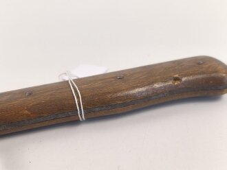 Kampfmesser / Stiefelmesser Luftwaffe. Minimal fleckige Klinge mit Luftwaffenabnahme, Scheide Originallack