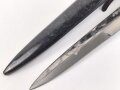 Kampfmesser / Stiefelmesser Luftwaffe. Leicht beschliffene Klinge mit Hersteller ? " W", Scheide Originallack