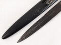 Kampfmesser / Stiefelmesser Luftwaffe. Beschliffen und gedunkelte Klinge , Scheide Originallack
