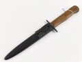 Kampfmesser / Stiefelmesser Luftwaffe. Beschliffen und gedunkelte Klinge , Scheide Originallack