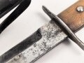 Kampfmesser / Stiefelmesser Luftwaffe. Leicht beschliffene Klinge mit Hersteller ? " W", Scheide Originallack