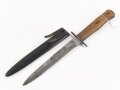 Kampfmesser / Stiefelmesser Luftwaffe. Leicht beschliffene Klinge mit Hersteller ? " W", Scheide Originallack