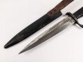 1.Weltkrieg  Grabendolch. Metallgriff, ordentliche Klinge, Originallack. Ungereinigtes Stück