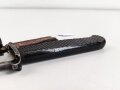 1.Weltkrieg  Grabendolch. Metallgriff, ordentliche Klinge, Originallack. Ungereinigtes Stück