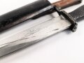 1.Weltkrieg  Grabendolch. Metallgriff, ordentliche Klinge, Originallack. Ungereinigtes Stück