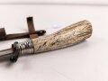 1.Weltkrieg  Grabendolch. Eigentumstück mit Hirschhorngriffschalen und Lederscheide. Die Klinge leicht beschliffen, sonst guter Gesamtzustand #1
