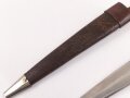 1.Weltkrieg  Grabendolch. Eigentumstück mit Hirschhorngriffschalen und Lederscheide. Die Klinge leicht beschliffen, sonst guter Gesamtzustand #1