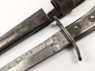 1.Weltkrieg  Grabendolch DEMAG Duisburg. Getragenes Stück mit resten der originalen Lackierung