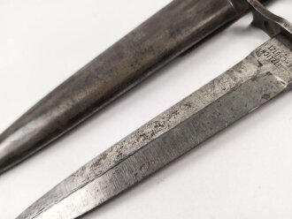 1.Weltkrieg  Grabendolch DEMAG Duisburg. Getragenes Stück mit resten der originalen Lackierung