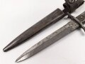 1.Weltkrieg  Grabendolch DEMAG Duisburg. Getragenes Stück mit resten der originalen Lackierung