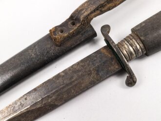 1.Weltkrieg  Grabendolch. Eigentumstück mit Holzgriffschalen . Die Klingenspitze ist abgebrochen