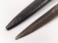 1.Weltkrieg  Grabendolch. Eigentumstück mit Holzgriffschalen . Die Klingenspitze ist abgebrochen