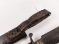 1.Weltkrieg  Grabendolch. Eigentumstück mit Holzgriffschalen . Die Klingenspitze ist abgebrochen